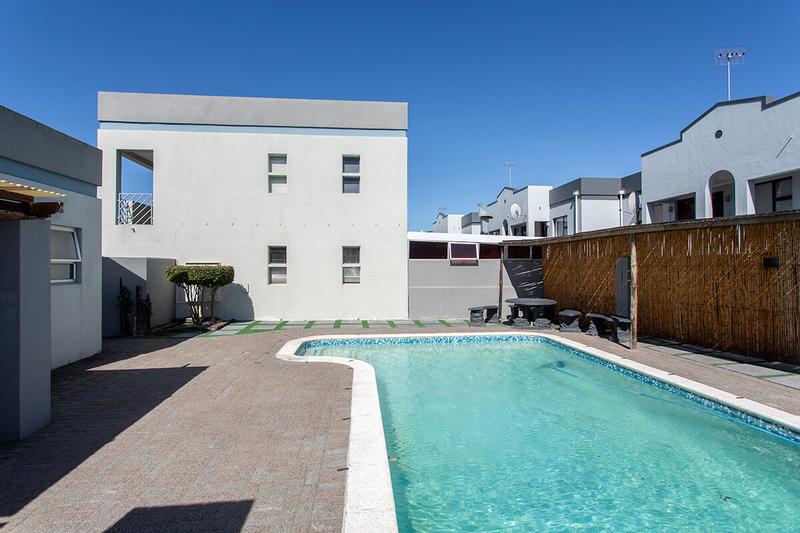 2 Bedroom Property for Sale in Ferndale Western Cape
